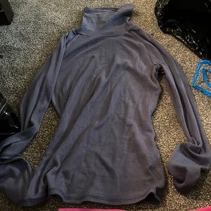 Free people blue sweater title neck size small